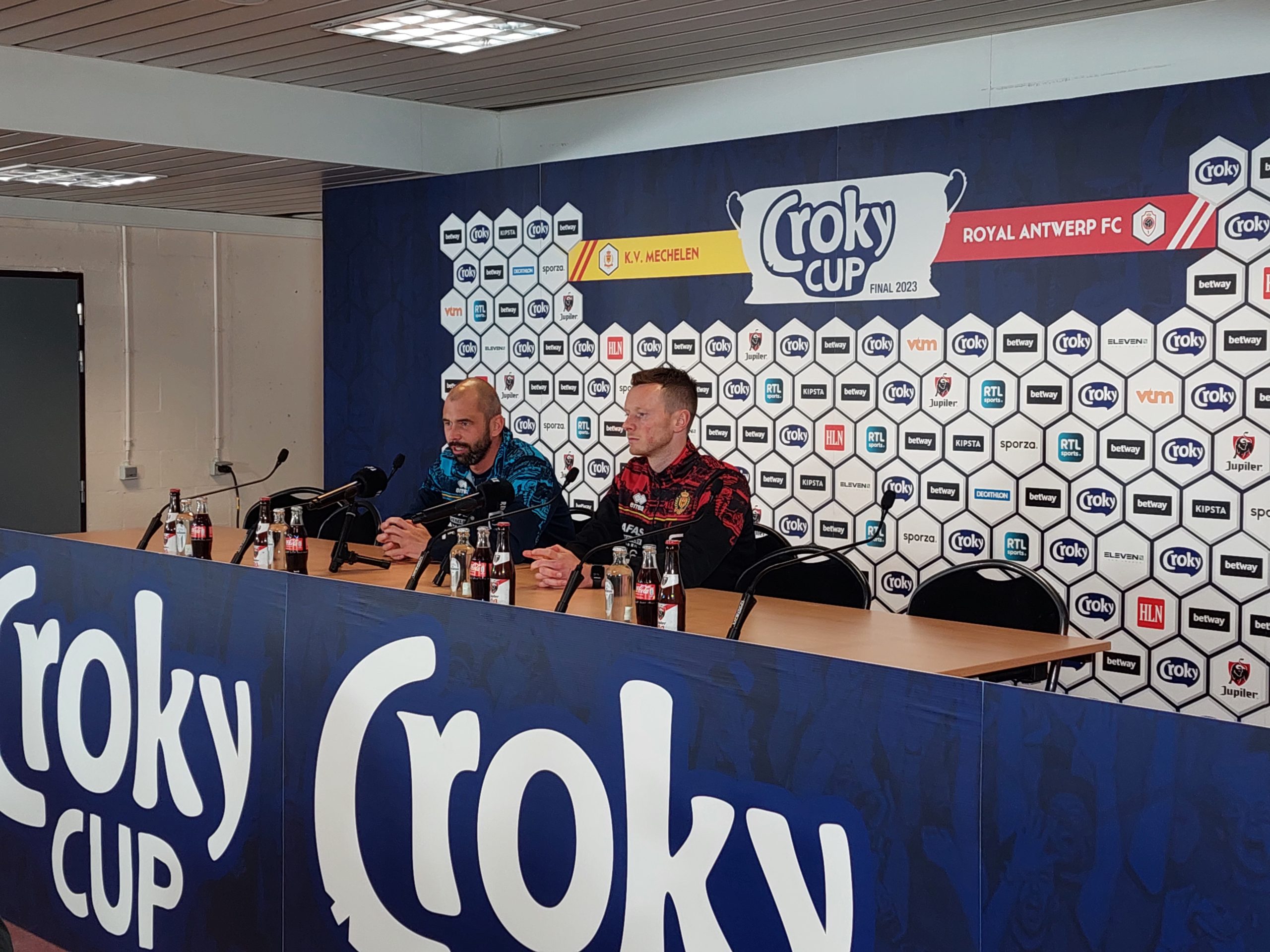 kop Kreta Demonteer KV Mechelen en coach Steven Defour zijn klaar voor Bekerfinale: “Winst zou  het mooiste moment uit mijn carrière zijn” – Radio Reflex